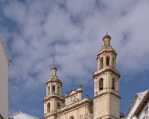 La calle Calzada eet l'église Notre Dame de l'Incarnation